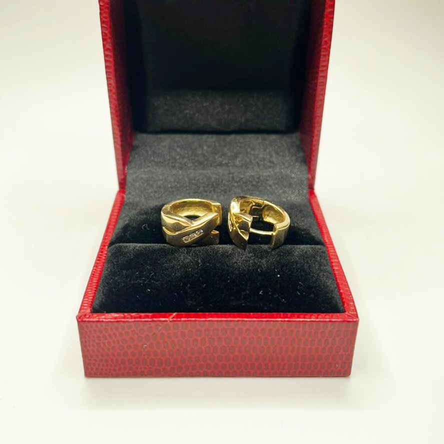 ARO DE ORO 18K CON BRILLANTES