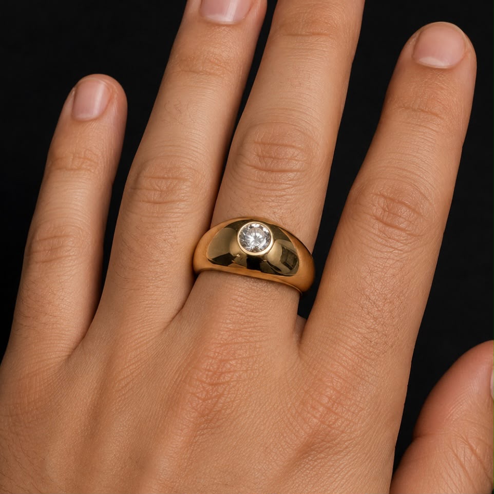 ANILLO CHEVALIER CON BRILLANTE EN ORO 18 KILATES