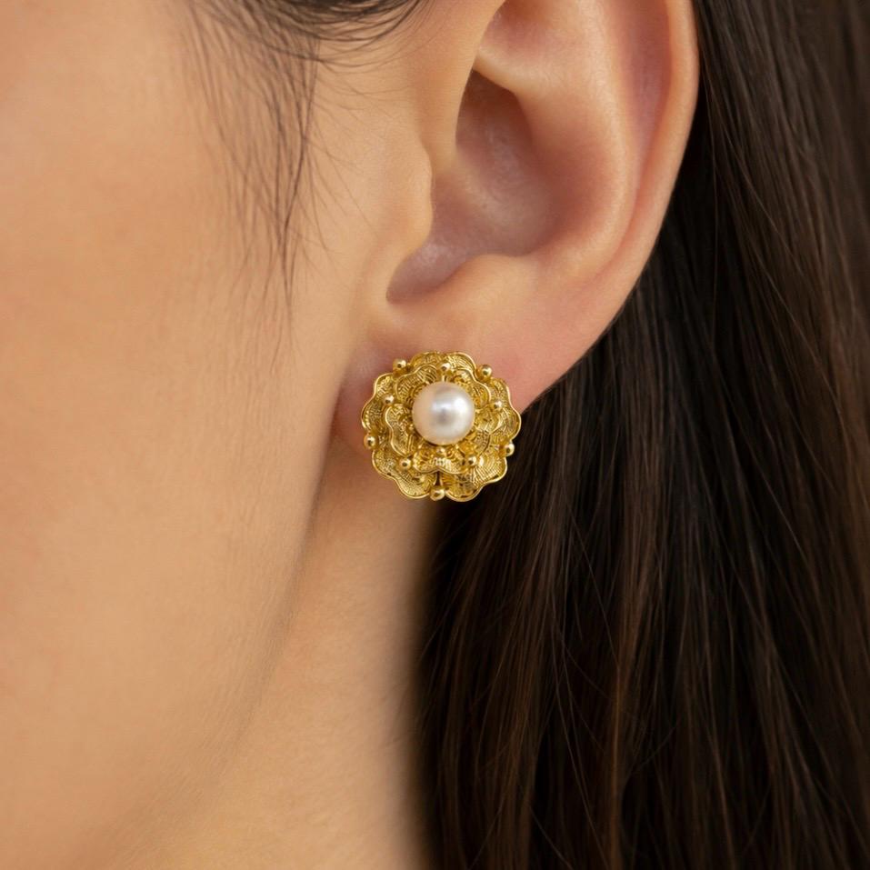 AROS FLOR FILIGRANA CON PERLA CULTIVADA EN ORO 18K