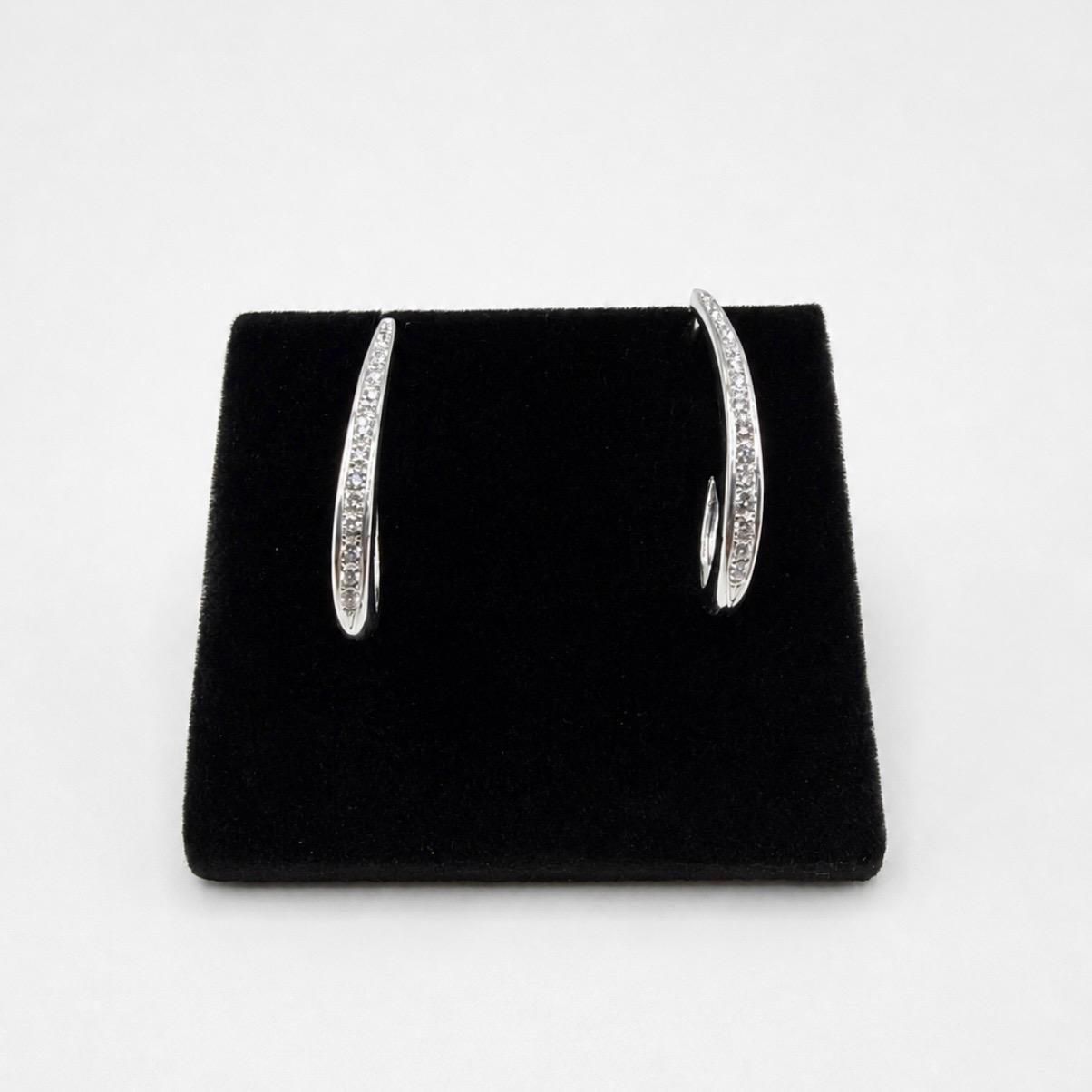 AROS COLGANTES EN ORO BLANCO 18K CON BRILLANTES
