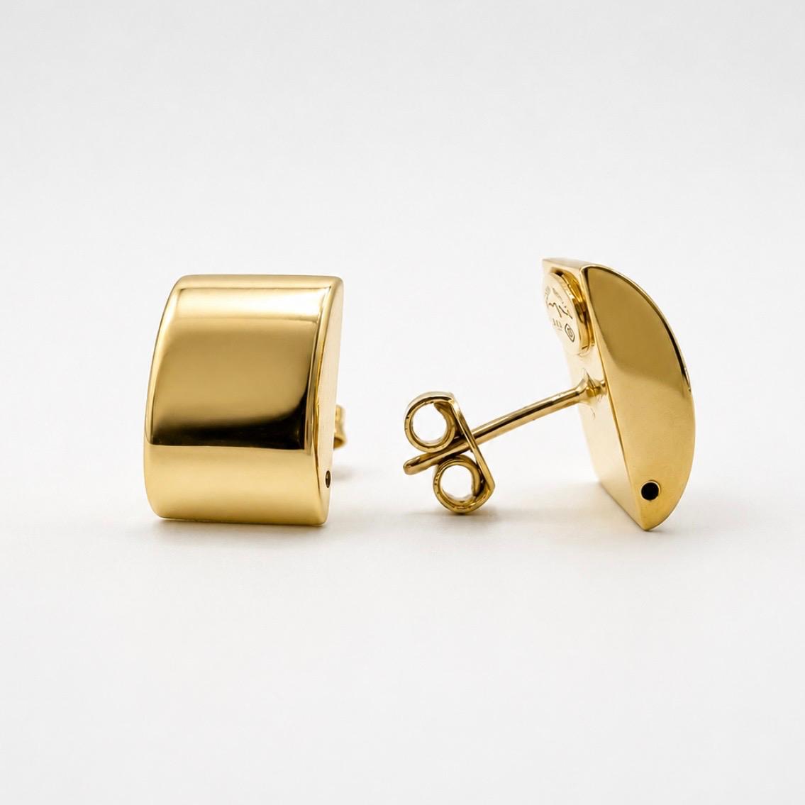 ARO TIPO BOTÓN CURVO EN ORO 18K