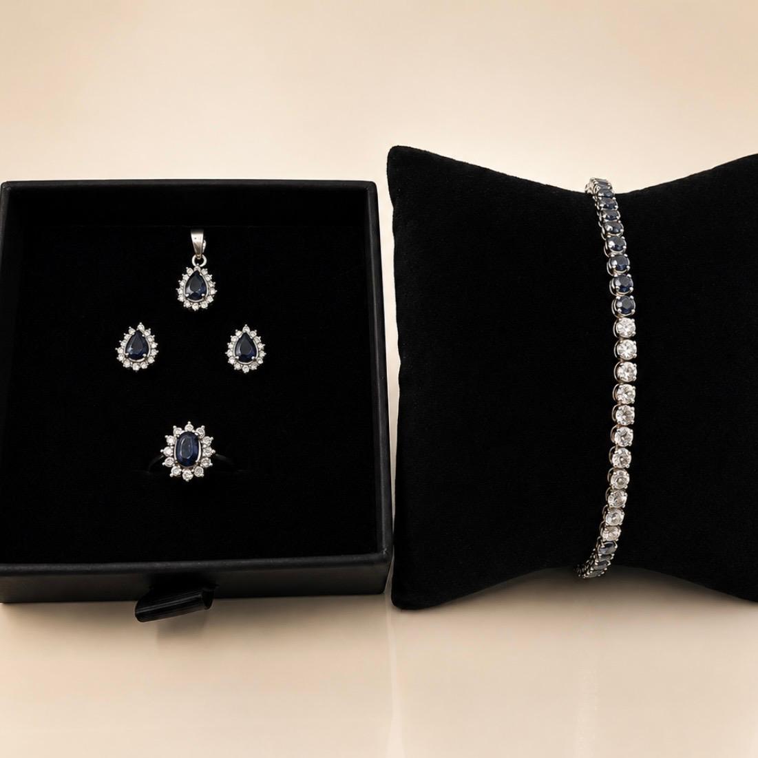 CONJUNTO IMPERIAL DE ZAFIROS Y BRILLANTES EN ORO BLANCO 18K